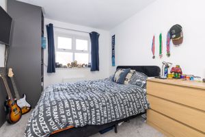 Bed- click for photo gallery